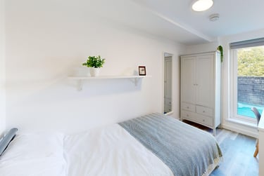 2 bed flat, New Street, City Centre, Falmouth, TR113LQ - Image 5