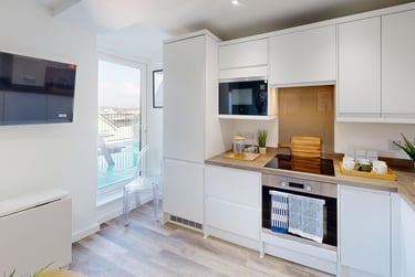 2 bed flat, New Street, City Centre, Falmouth, TR113LQ - Image 6