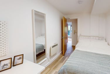 5 bed house, New Street, City Centre, Falmouth, TR113LQ - Image 4