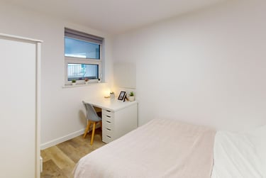 5 bed house, New Street, City Centre, Falmouth, TR113LQ - Image 13