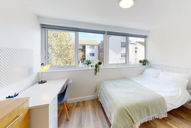 4 bed flat, New Street, City Centre, Falmouth, TR113LQ - Image 5