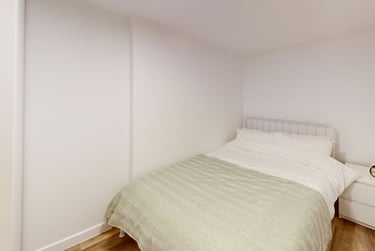 6 bed flat, Bar Road, City Centre, Falmouth, TR114NN - Image 4