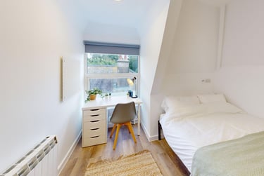 3 bed flat, Bar Road, City Centre, Falmouth, TR114NN - Image 5