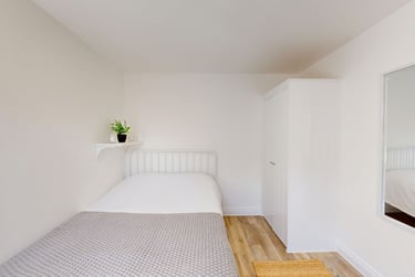 6 bed house, Harrington Drive, Lenton, Nottingham, NG71JH - Image 11