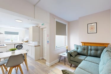 5 bed house, Midland Avenue, Lenton, Nottingham, NG72FD - Image 1