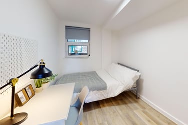 4 bed flat, New Street, City Centre, Falmouth, TR113LQ - Image 6