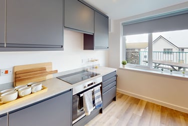 4 bed flat, New Street, City Centre, Falmouth, TR113LQ - Image 3