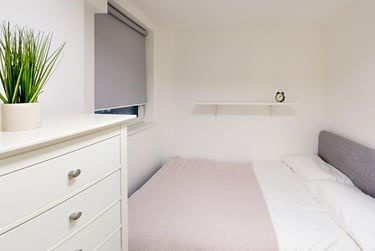 4 bed house, New Street, City Centre, Falmouth, TR113LQ - Image 3
