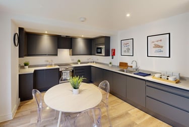 4 bed house, New Street, City Centre, Falmouth, TR113LQ - Image 8