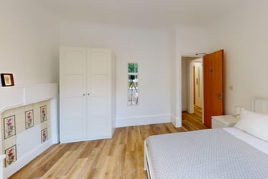 4 bed flat, Avenue Road, City Centre, Falmouth, TR114AZ - Image 10