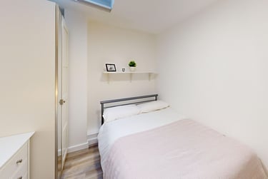 4 bed flat, New Street, City Centre, Falmouth, TR113LQ - Image 5
