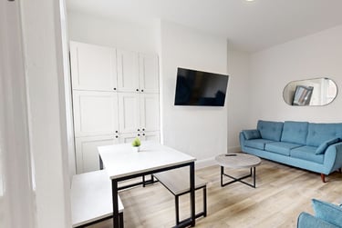 6 bed house, Cardigan Terrace, Jesmond Vale, Newcastle, NE65NU - Image 1