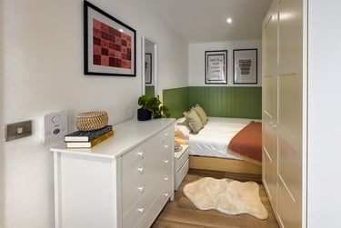 1 bed studio, Verney Street, St Sidwells, Exeter, EX12FP - Image 2
