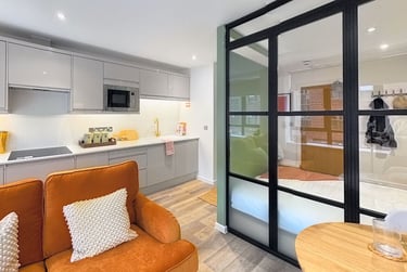 1 bed studio, Verney Street, St Sidwells, Exeter, EX12FP - Image 4