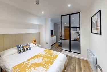 1 bed studio, Verney Street, St Sidwells, Exeter, EX12FP - Image 3