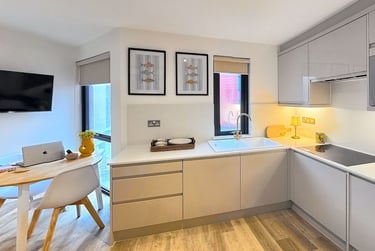 1 bed studio, Verney Street, St Sidwells, Exeter, EX12FP - Image 3