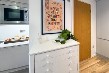 1 bed studio, Verney Street, St Sidwells, Exeter, EX12FP - Image 3