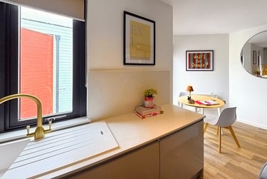 1 bed studio, Verney Street, St Sidwells, Exeter, EX12FP - Image 1