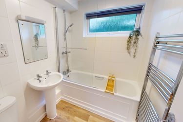 2 bed flat, Lyncombe Close, Mount Pleasant, Exeter, EX45EJ - Image 7