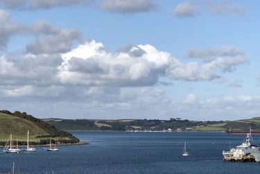 1 bed flat, New Street, City Centre, Falmouth, TR113LQ - Image 2
