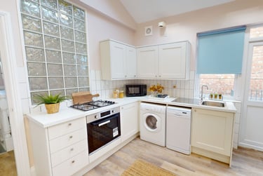 4 bed flat, Heaton Road, Heaton, Newcastle, NE65HP - Image 2