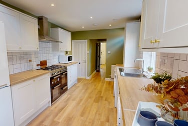 7 bed house, Albert Grove, Radford, Nottingham, NG71PA - Image 3