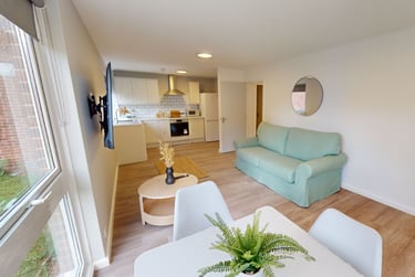 1 bed flat, Lebanon Close, Mount Pleasant, Exeter, EX45EW - Image 2