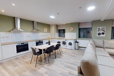 6 bed flat, Gordon House, Cranmer Street, Arboretum, Nottingham, NG34HG - Image 1