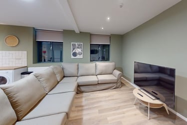 6 bed flat, Gordon House, Cranmer Street, Arboretum, Nottingham, NG34HG - Image 3