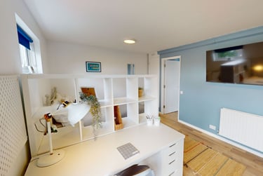 1 bed studio, Monterey Gardens, Mount Pleasant, Exeter, EX45EN - Image 3