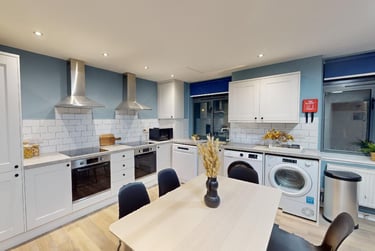 5 bed flat, Gordon House, Cranmer Street, Arboretum, Nottingham, NG34HG - Image 1