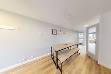 6 bed house, Monterey Gardens, Mount Pleasant, Exeter, EX45EN - Image 7