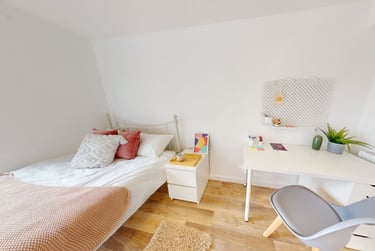 6 bed house, Monterey Gardens, Mount Pleasant, Exeter, EX45EN - Image 13