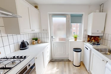 4 bed house, Cheltenham Terrace, Heaton, Newcastle, NE65HR - Image 4