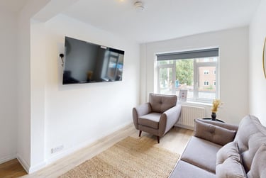 4 bed flat, Cheltenham Terrace, Heaton, Newcastle, NE65HR - Image 2