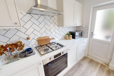 4 bed flat, Cheltenham Terrace, Heaton, Newcastle, NE65HR - Image 4