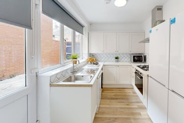 6 bed house, Hotspur Street, Jesmond Vale, Newcastle, NE65BH - Image 5