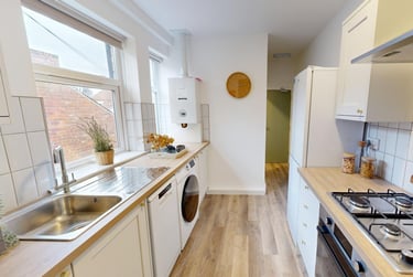 3 bed house, Chillingham Road, Heaton, Newcastle, NE65QU - Image 3