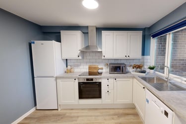 1 bed flat, Lyncombe Close, Mount Pleasant, Exeter, EX45EJ - Image 4