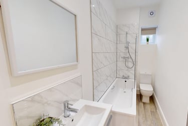 2 bed flat, Burns Street, Arboretum, Nottingham, NG74DS - Image 5