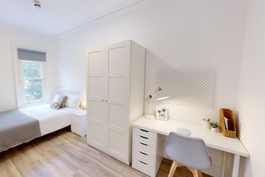 2 bed flat, Burns Street, Arboretum, Nottingham, NG74DS - Image 3