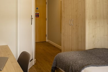 Silver Plus at Belgrave View, 1 Belgrave Middleway, Selly Oak, Birmingham, B57AJ - Image 3