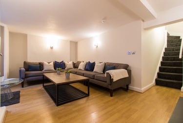 8 bed house, Cawdor Road, Fallowfield, Manchester, M146LQ - Image 1