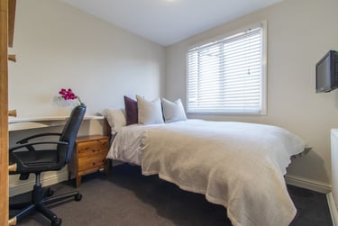 5 bed house, Rothesay Avenue, Radford, Nottingham, NG71PW - Image 4