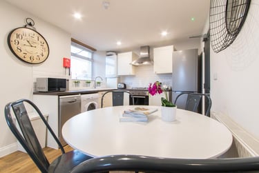 3 bed house, Camden Street, City Centre, Plymouth, PL48NW - Image 10