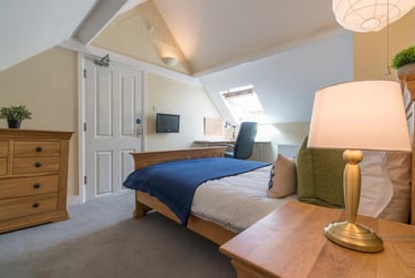 4 bed house, City Bank Road, City Centre, Cirencester, GL71LG - Image 2