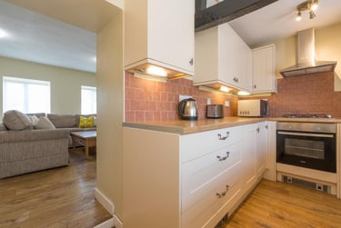 4 bed house, City Bank Road, City Centre, Cirencester, GL71LG - Image 9