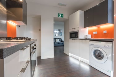 6 bed house, Ashford Street, Shelton, Stoke, ST42EH - Image 4