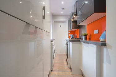 6 bed house, Cauldon Road, Shelton, Stoke, ST42BS - Image 8