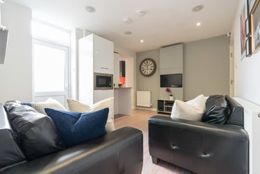 6 bed house, Cauldon Road, Shelton, Stoke, ST42BS - Image 11